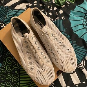 White mesh slip on converse